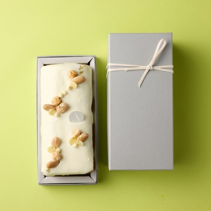 バニラの半生パウンド クレームブリュレ入り